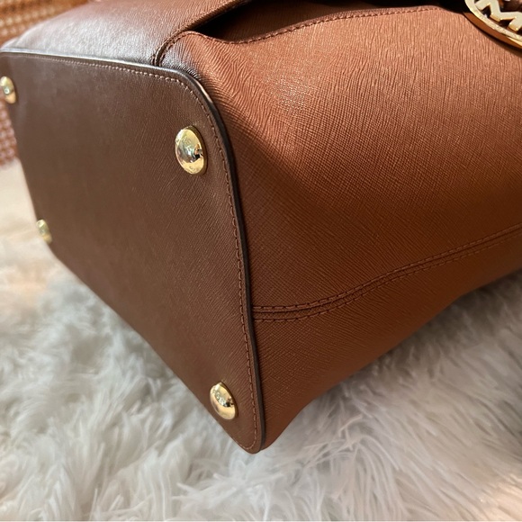 Michael Kors Jet Set Multi-Function Pocket Tote Handbag - LIKE NEW CONDITION!!! - Picture 10 of 15